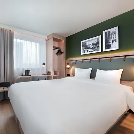 Hotel Campanile