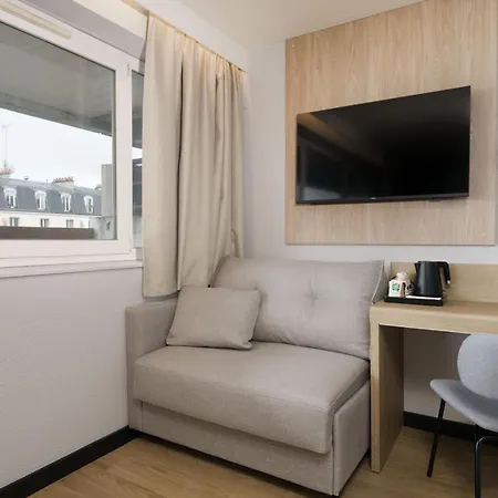 Campanile Hotel 3*