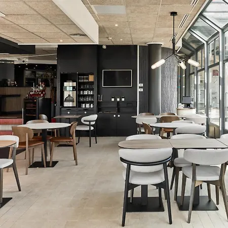 Hotel Campanile Prime - 3*